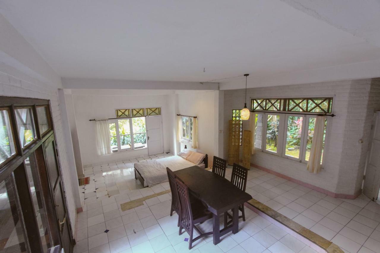 Tegal Pendet With River Views Ubud  Exterior photo