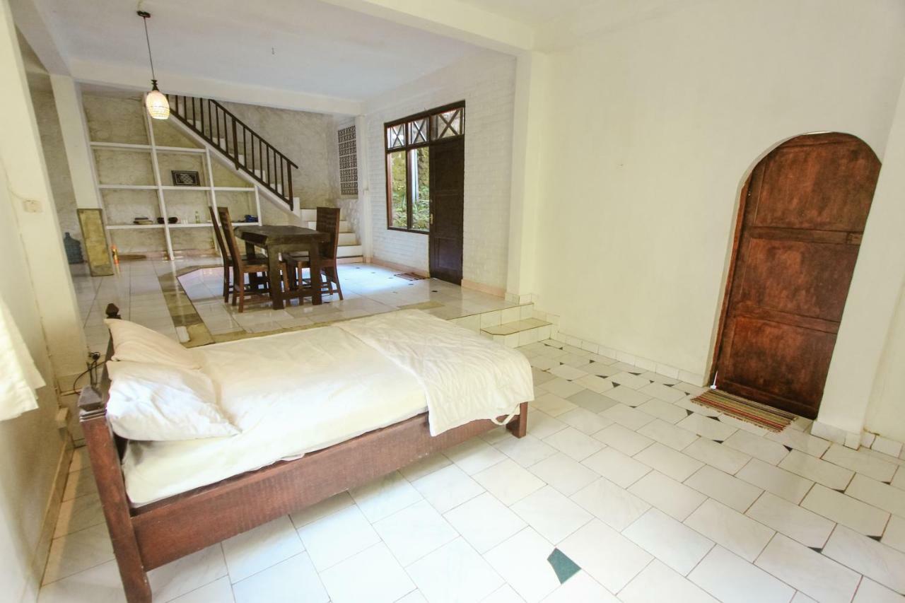 Tegal Pendet With River Views Ubud  Exterior photo